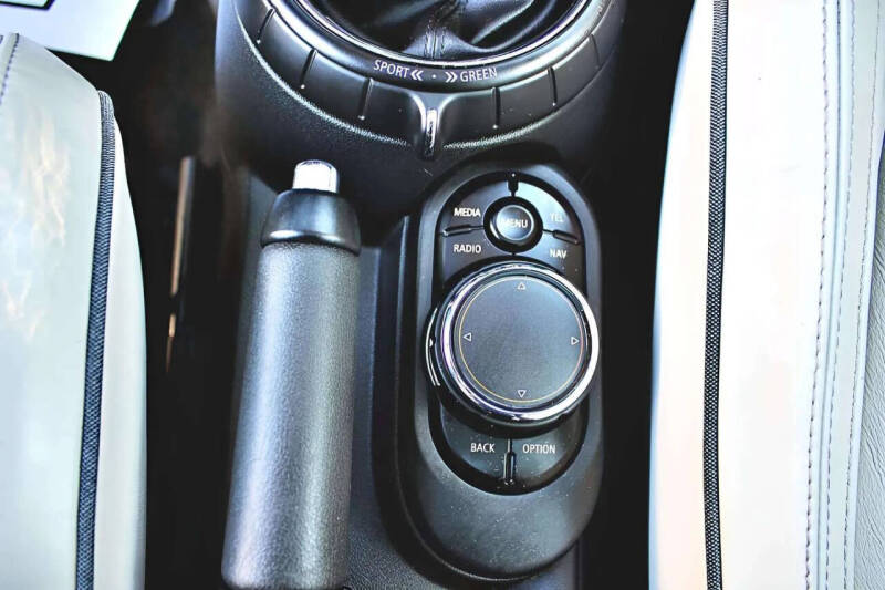 2016 MINI Hardtop 4 Door Cooper S