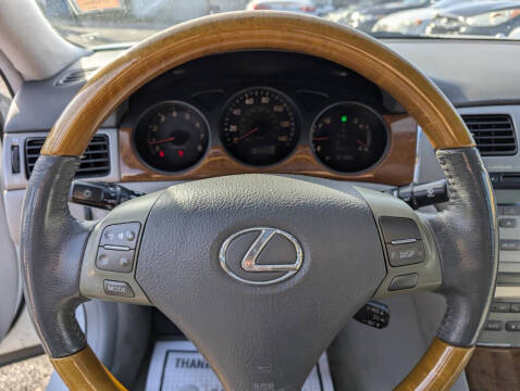 2005 Lexus ES 330