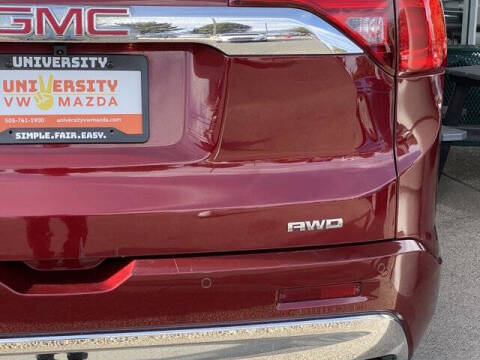 2017 GMC Acadia Denali