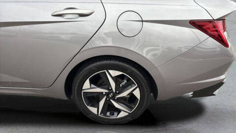 2023 Hyundai Elantra Hybrid Limited