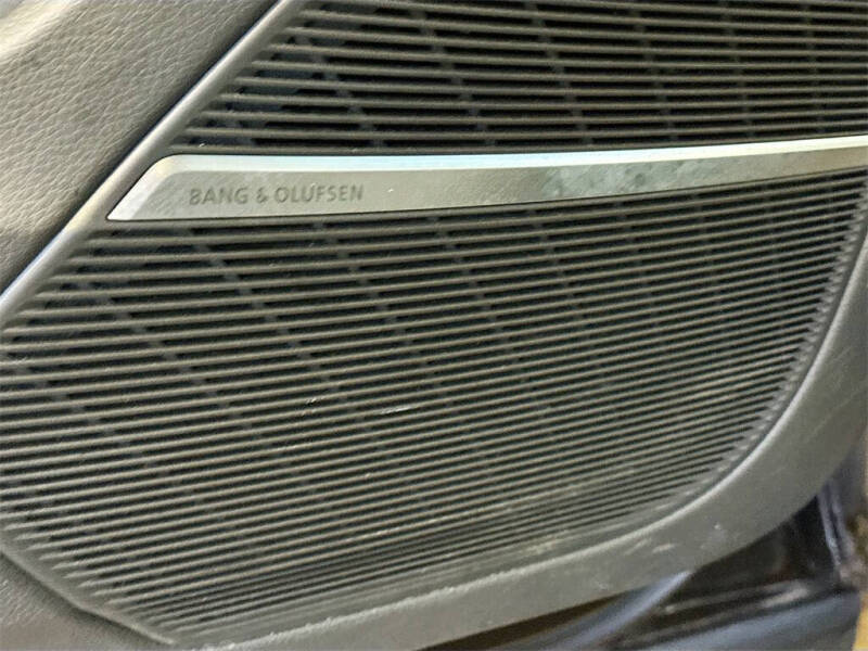 2023 Audi Q8 quattro Prestige 55 TFSI