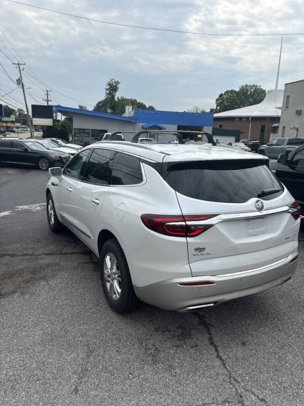 2018 Buick Enclave Essence