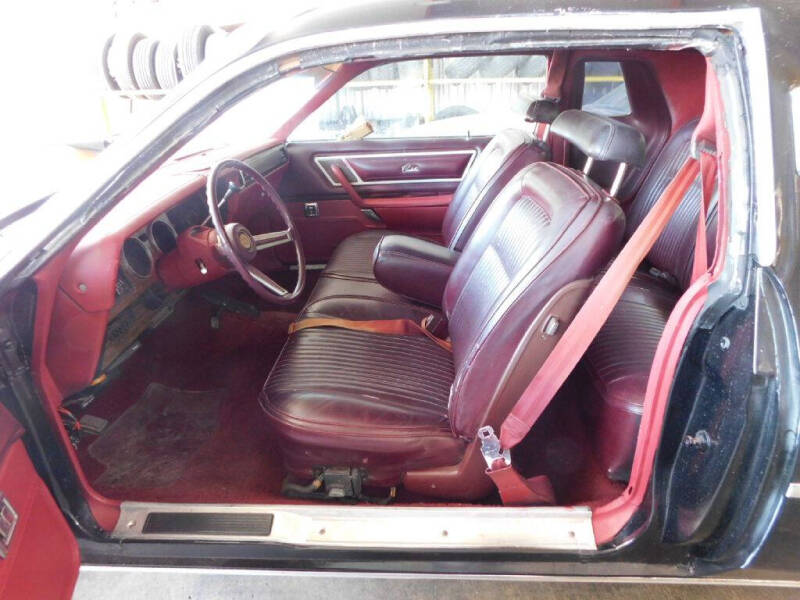 1977 CRYSLER CORDOBA