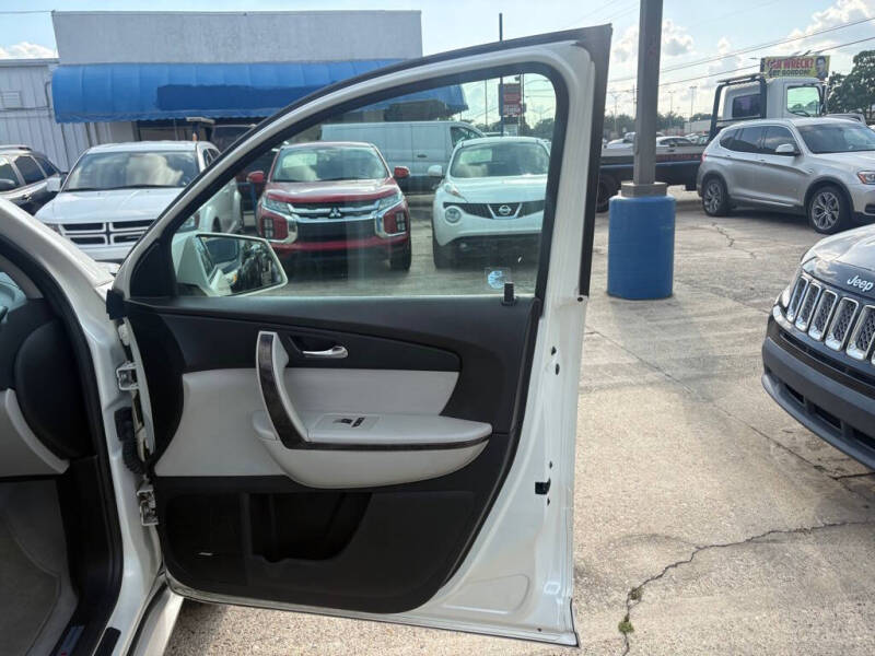 2012 GMC Acadia Denali