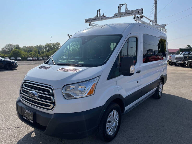 2017 Ford Transit Wagon XL's photo