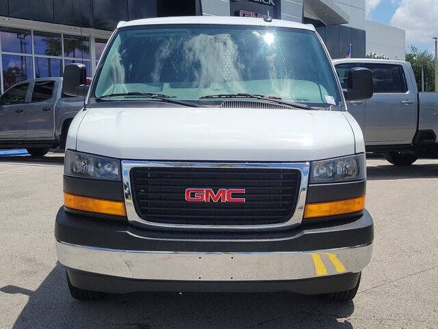 2025 GMC Savana 2500