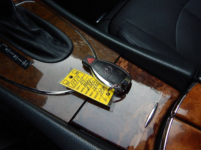 2004 Mercedes-Benz E-Class E 320