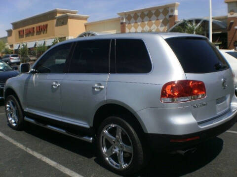 2004 Volkswagen Touareg V8