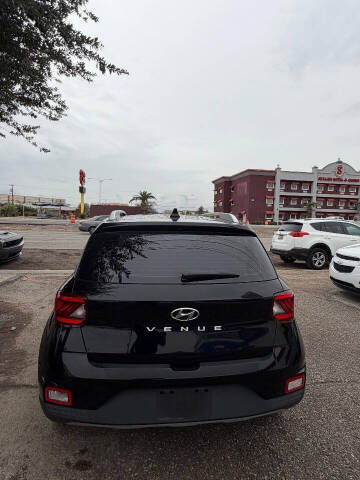 2020 Hyundai Venue SEL