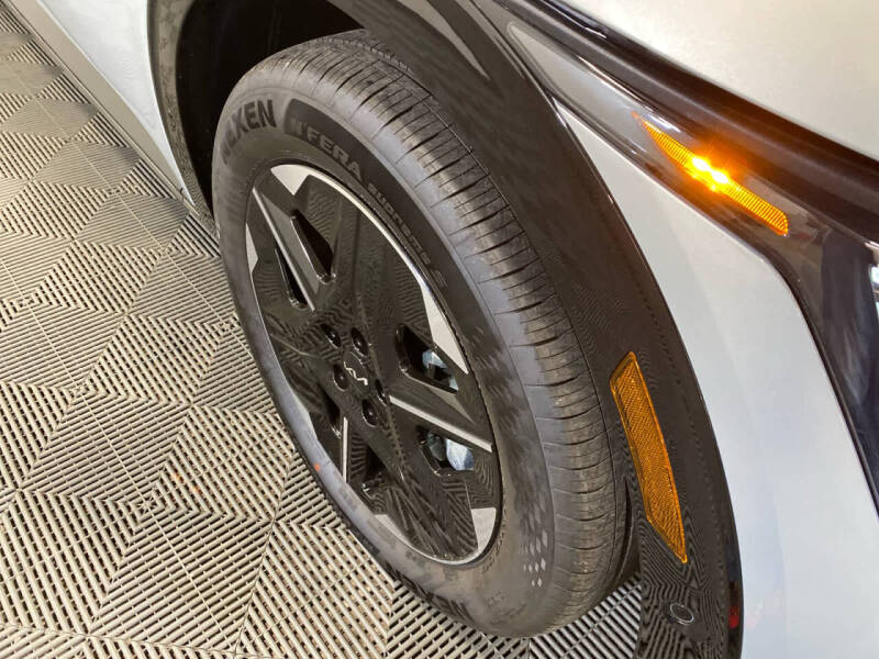 2025 Kia EV6 Wind