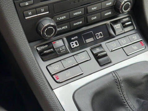 2024 Porsche 718 Cayman