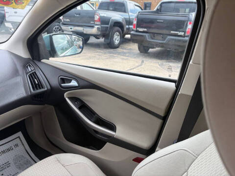 2012 Ford Focus SEL