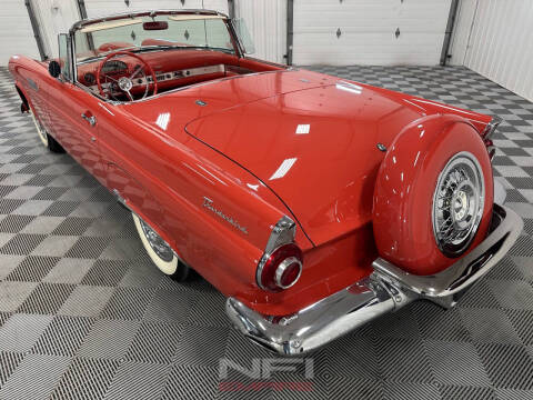 1956 Ford Thunderbird