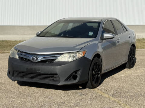 2014 Toyota Camry LE