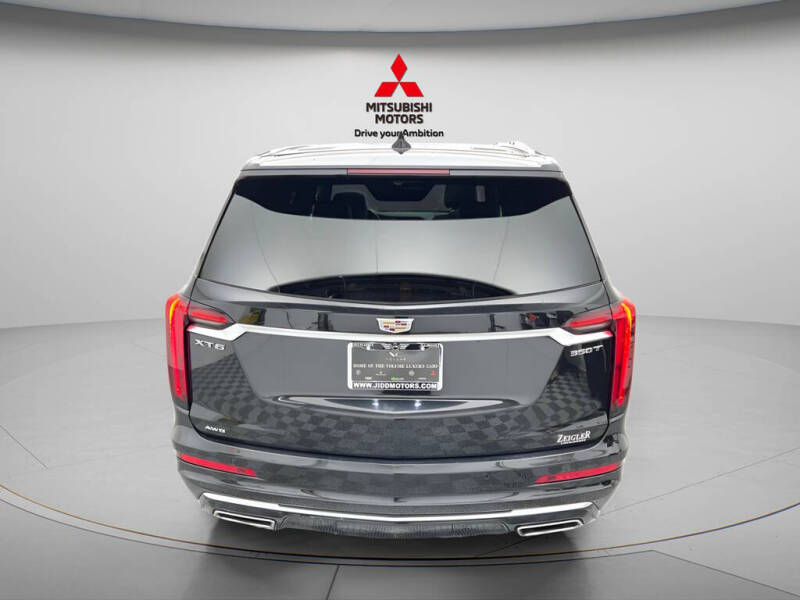 2024 Cadillac XT6 Luxury