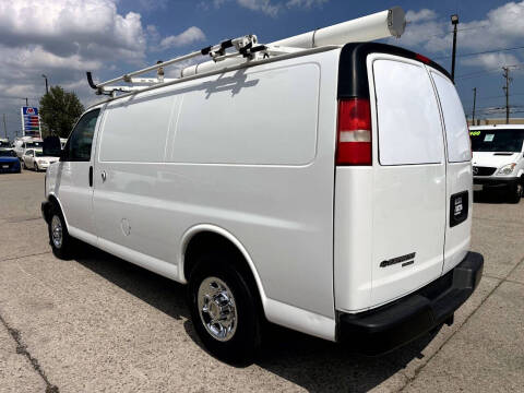 2013 Chevrolet Express 2500