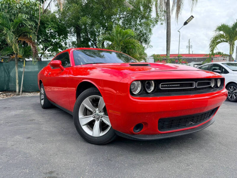 2021 Dodge Challenger SXT