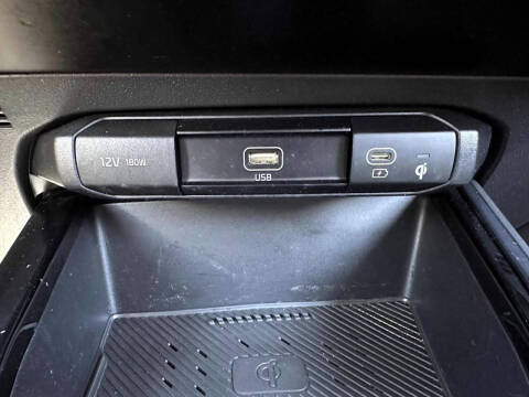 2023 Kia Niro EX