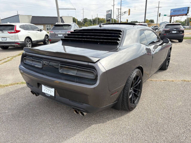 2015 Dodge Challenger SXT Plus