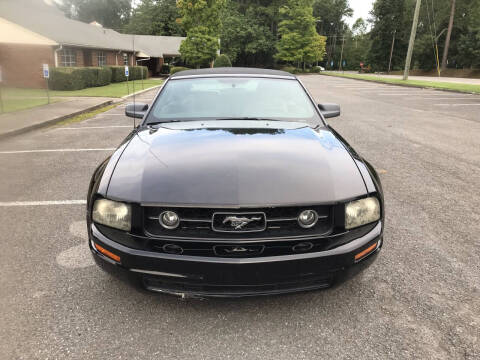 2007 Ford Mustang V6 Deluxe