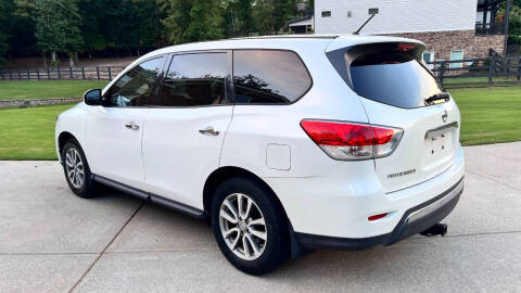 2015 Nissan Pathfinder S