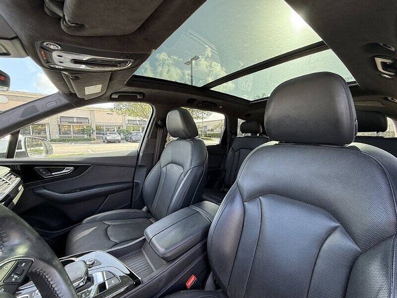2017 Audi Q7 40