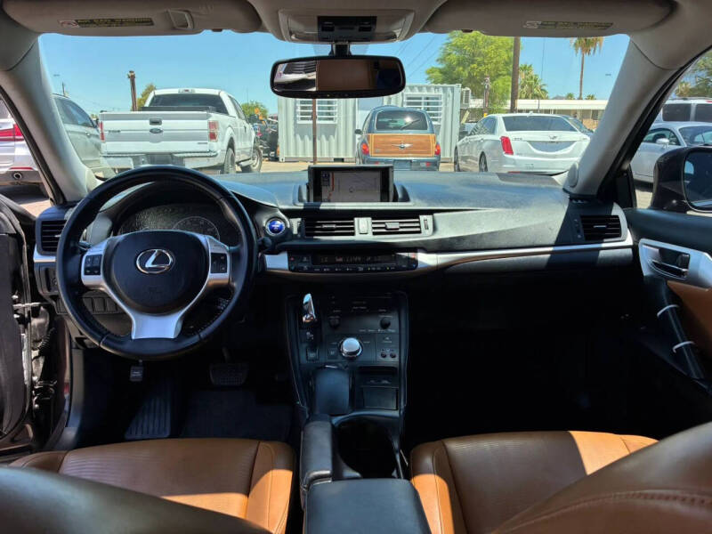 2013 Lexus CT 200h