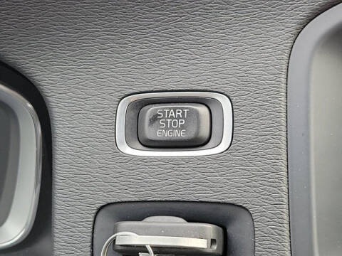 2015 Volvo V60 T5 Drive-E Platinum