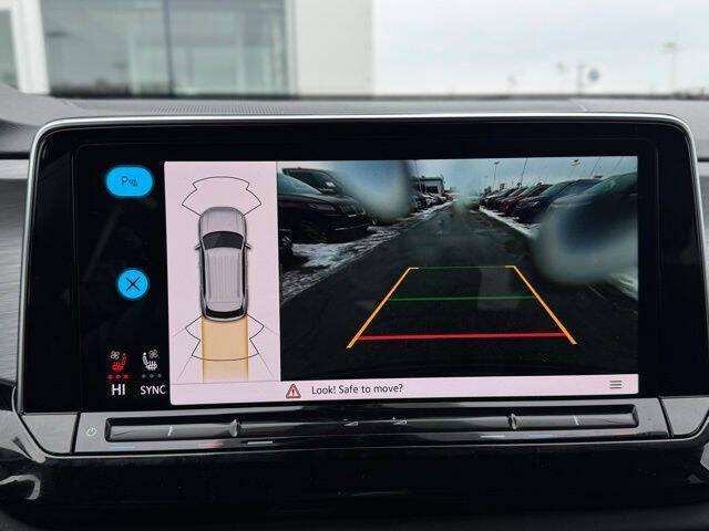 2025 Volkswagen Atlas Cross Sport SE 4Motion