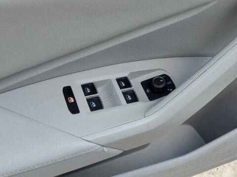 2023 Volkswagen Jetta SE