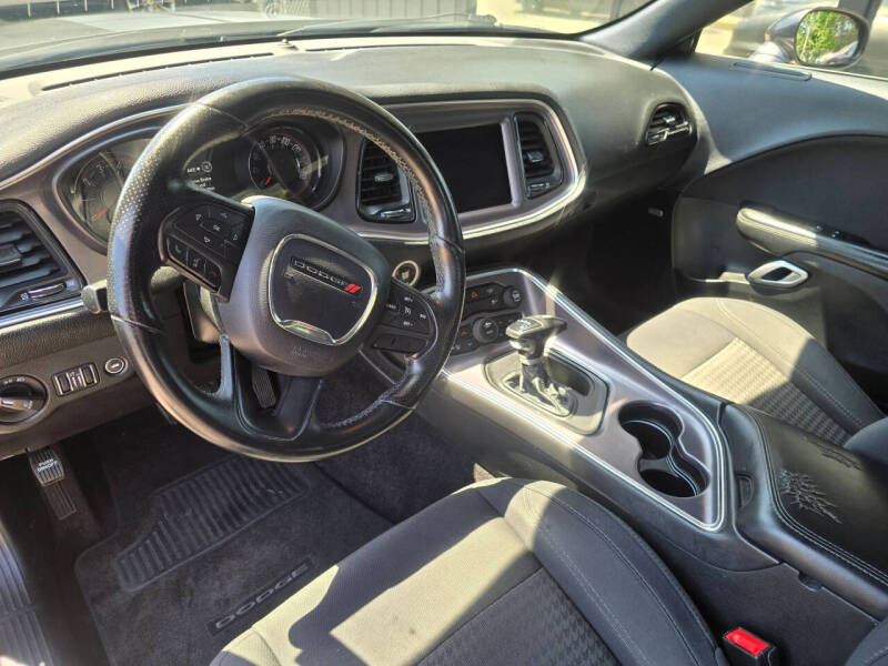 2017 Dodge Challenger