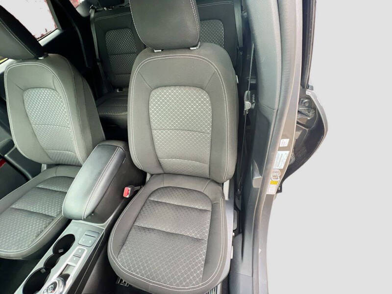 2024 Ford Escape Active