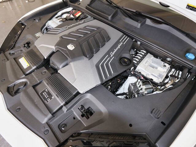 2022 Lamborghini Urus