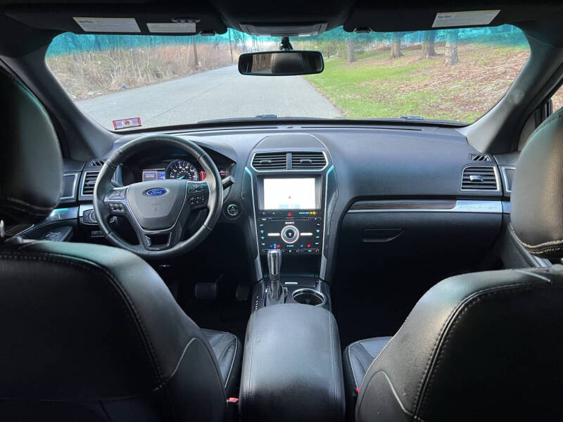 2017 Ford Explorer Limited