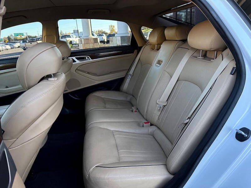 2015 Hyundai Genesis 3.8L