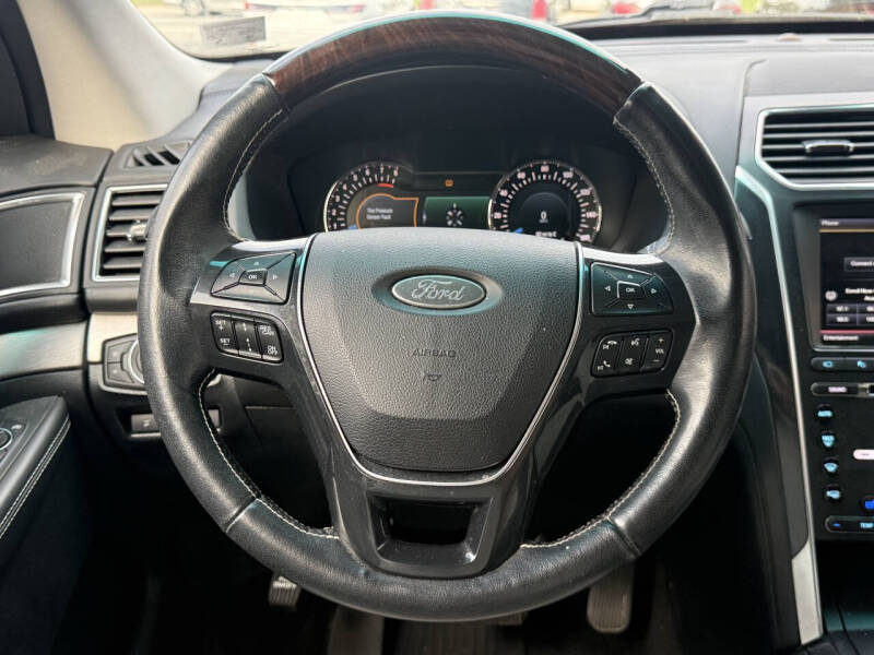 2016 Ford Explorer Platinum