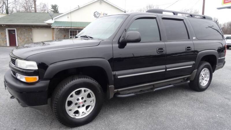 2002 Chevrolet Suburban for sale at Driven Pre-Owned in Lenoir NC