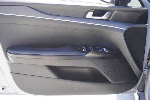2022 Kia K5