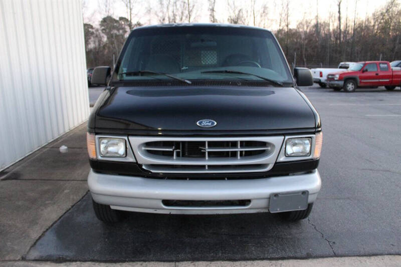 2000 Ford E-150