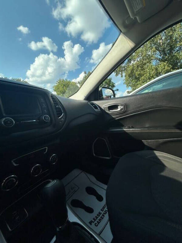 2017 Jeep Compass Sport