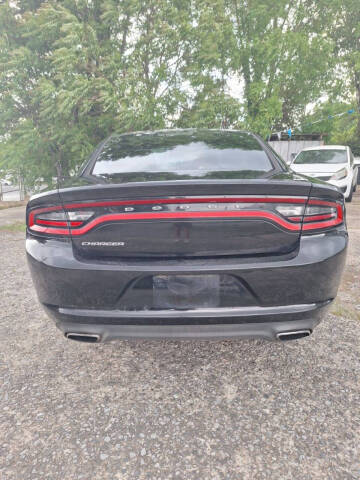 2017 Dodge Charger SE