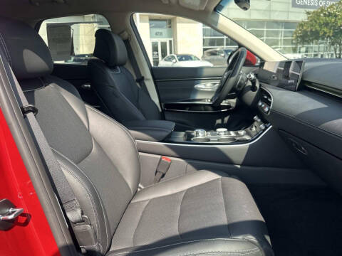 2026 Genesis GV70