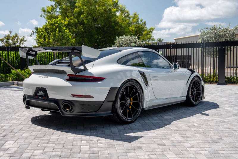 2018 Porsche 911 GT2 RS