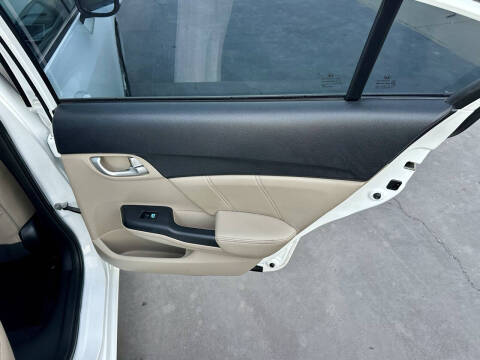 2013 Honda Civic Hybrid w/Leather w/Navi