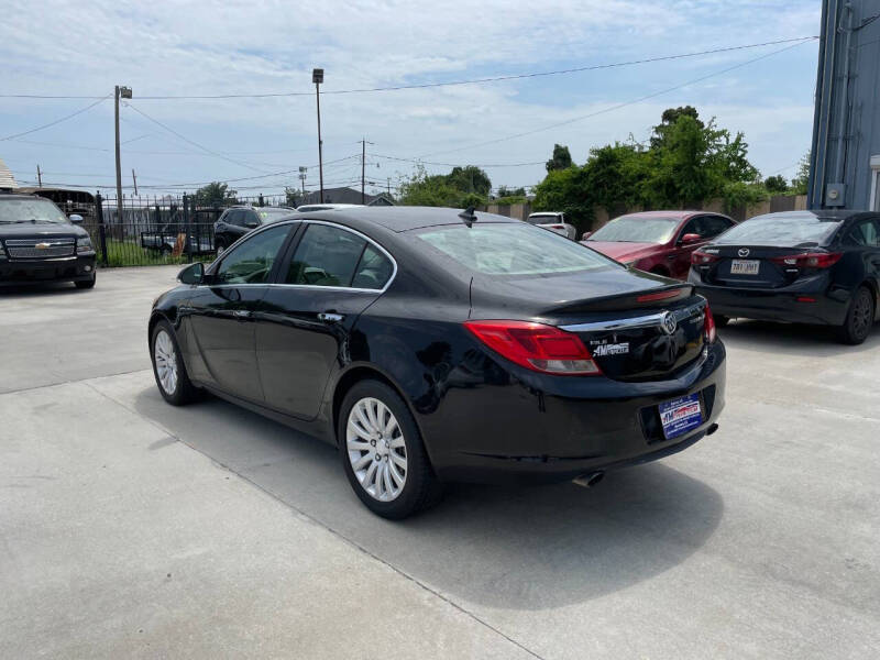 2013 Buick Regal Premium 1