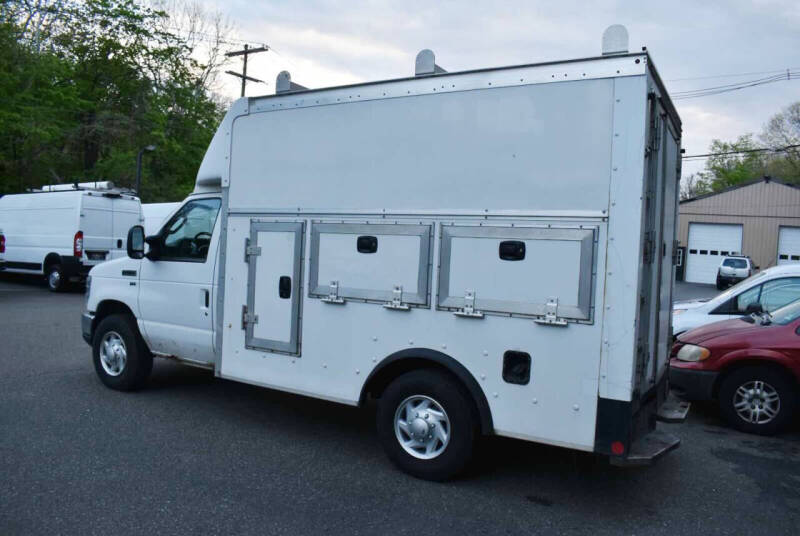 2016 Ford E-Series