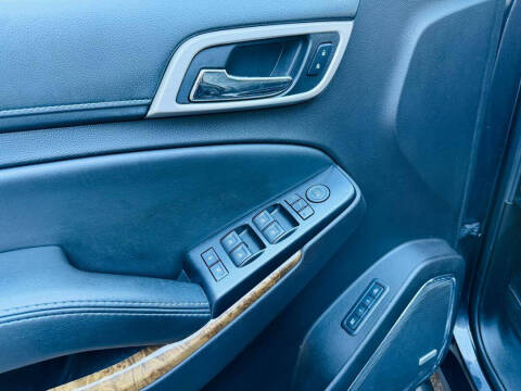 2016 GMC Yukon Denali