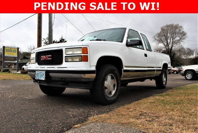 1998 GMC Sierra 1500 for sale at St. Croix Classics in Lakeland MN