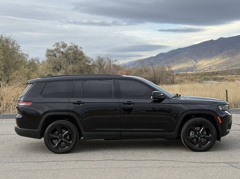 2023 Jeep Grand Cherokee L Altitude
