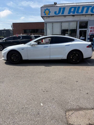 2014 Tesla Model S 85